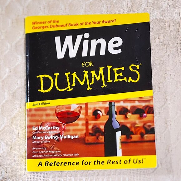 Wine for Dummies 2nd Edition by Mary Ewing-Mulligan and Ed McCarthy  (1998) - Picture 10 of 10